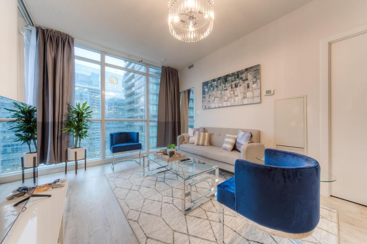 Stylish Newly Furnished Condo With Beautiful Lake View Торонто Екстер'єр фото
